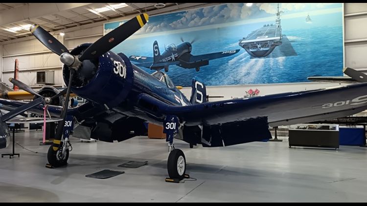 Corsair F4 U Pict1